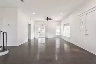 816 Hawthorne St, Houston, TX 77006 - Photo 12