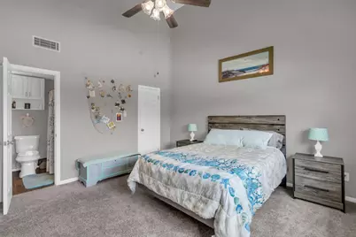 156 April Point Drive S, Conroe, TX 77356 - Photo 8