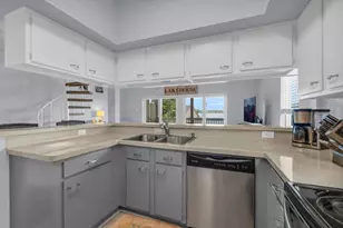 156 April Point Dr S, Conroe, TX 77356 - Photo 18