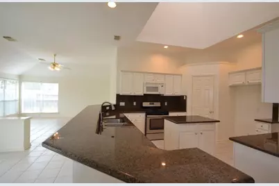 1219 Cambrian Park Court, Sugar Land, TX 77479 - Photo 38