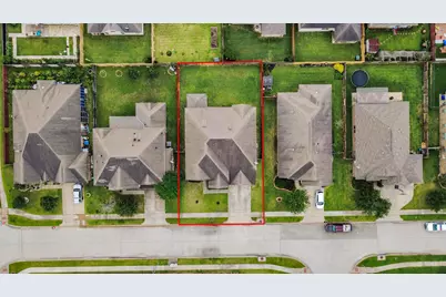 11611 Beckton Cypress Drive, Tomball, TX 77377 - Photo 4
