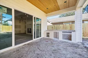 1714 Hewitt Dr, Houston, TX 77018 - Photo 16