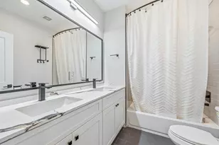 2032 W Tidwell Rd, Houston, TX 77091 - Photo 32