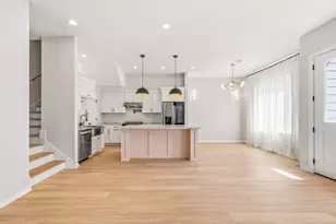 2032 W Tidwell Rd, Houston, TX 77091 - Photo 12