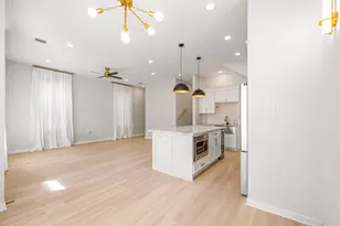 2032 W Tidwell Rd, Houston, TX 77091 - Photo 14