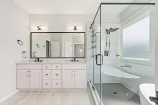 2032 W Tidwell Rd, Houston, TX 77091 - Photo 38