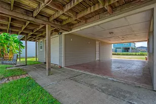 114 Bayou Vista Dr, Hitchcock, TX 77563 - Photo 20