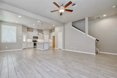 548 Long Leaf Pine, Montgomery, TX 77316 - Photo 8