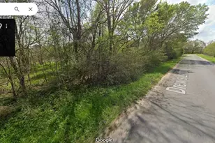 831 Drew's Landing Rd, Goodrich, TX 77335 - Photo 2