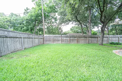 5402 Darnell Street, Houston, TX 77096 - Photo 24