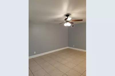 13150 Trail Hollow, Houston, TX 77079 - Photo 10