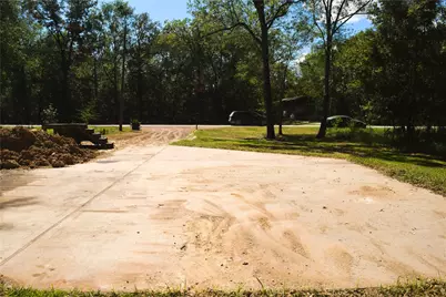 315 Center Drive, Cleveland, TX 77327 - Photo 10