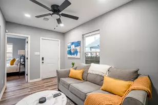 3409 Providence St, Houston, TX 77020 - Photo 8