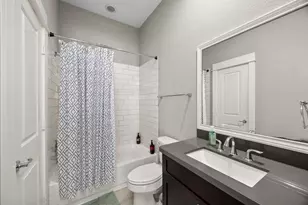 1314 W 21st St, Houston, TX 77008 - Photo 24