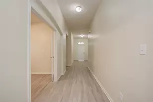 14903 Lanai Dr, Baytown, TX 77523 - Photo 12