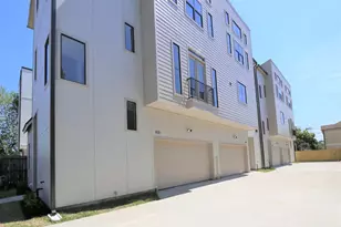 816 W 22nd St, Houston, TX 77008 - Photo 2