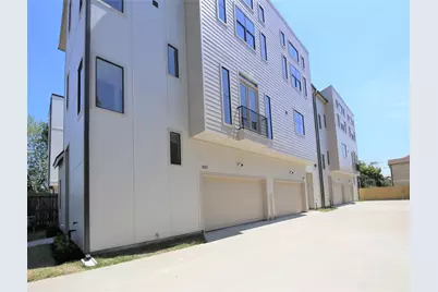 816 W 22nd Street, Houston, TX 77008 - Photo 2