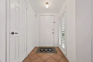 3306 S Greenpark Dr Dr, Houston, TX 77082 - Photo 6