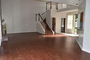 8018 Via Bella Dr, Houston, TX 77083 - Photo 12