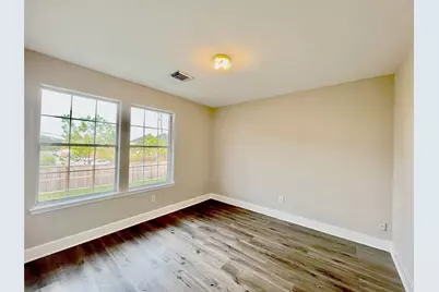 1511 Nichole Woods Drive, Houston, TX 77047 - Photo 14