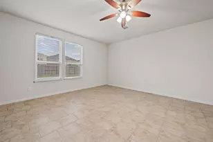 19603 Blue Pine Cir, Cypress, TX 77429 - Photo 4