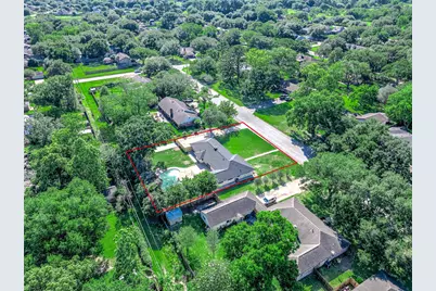 109 E Sherwood Drive, Alvin, TX 77511 - Photo 42