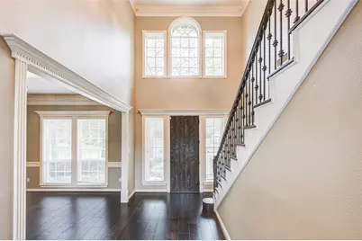 11 E Wedgemere Circle, The Woodlands, TX 77381 - Photo 8