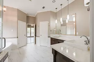 11 E Wedgemere Cir, The Woodlands, TX 77381 - Photo 30
