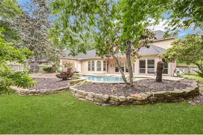 11 E Wedgemere Circle, The Woodlands, TX 77381 - Photo 46