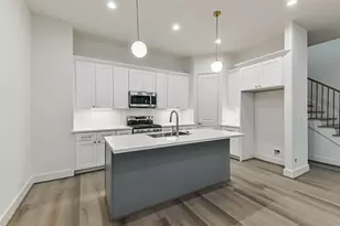 7709 Earl Rudder Wy, Houston, TX 77055 - Photo 4