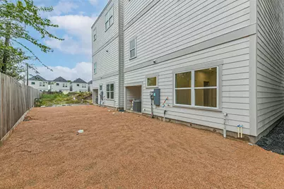 7709 Earl Rudder Way, Houston, TX 77055 - Photo 34