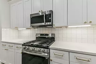 7709 Earl Rudder Wy, Houston, TX 77055 - Photo 10