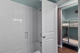 6300 Seawall Blvd, Galveston, TX 77551 - Photo 14