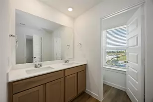 7806 Stone Orch Dr, Houston, TX 77040 - Photo 16
