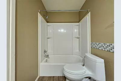 13327 Bridgewalk Lane, Houston, TX 77041 - Photo 10