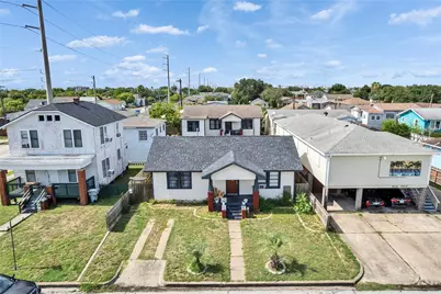 5224 Bernardo De Galvez, Galveston, TX 77551 - Photo 4