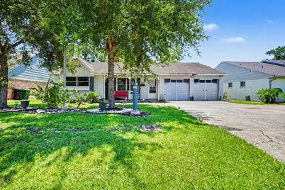 4311 Dragonwick Drive, Houston, TX 77045 - Photo 1