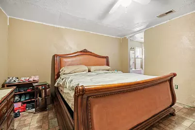 4311 Dragonwick Drive, Houston, TX 77045 - Photo 12