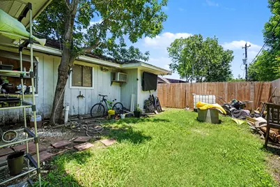 4311 Dragonwick Drive, Houston, TX 77045 - Photo 24