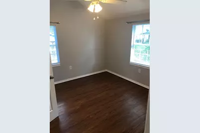 914 E 25th Street #Left, Houston, TX 77009 - Photo 10