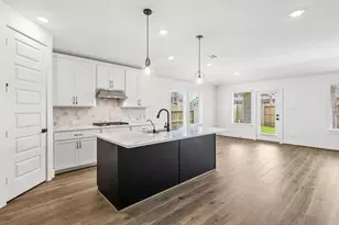 2814 Clapbread Ln, Rosenberg, TX 77471 - Photo 8