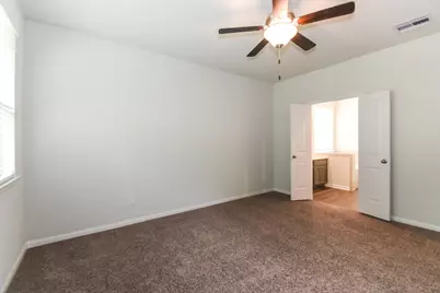 321 Lakeway Circle, Anahuac, TX 77514 - Photo 8