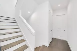 5823 Dolores St, Houston, TX 77057 - Photo 20