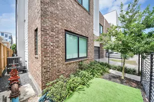 5823 Dolores St, Houston, TX 77057 - Photo 8