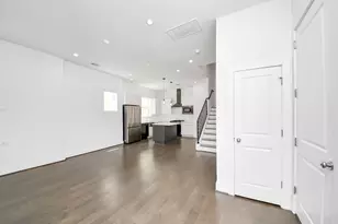 5823 Dolores St, Houston, TX 77057 - Photo 34