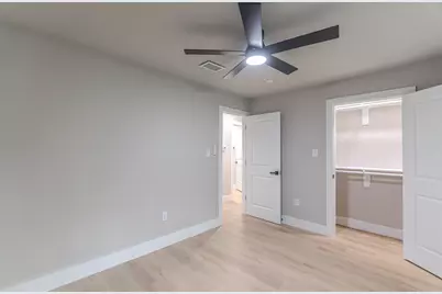 26701 Knottywood Court, Huntsville, TX 77320 - Photo 28