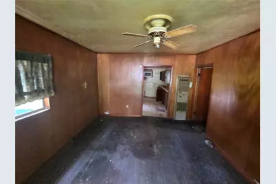 1007 S Scullin Avenue, Denison, TX 75020 - Photo 4