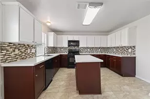 6002 Villa Hills Dr, Houston, TX 77066 - Photo 4