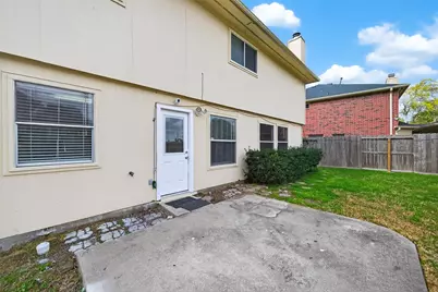 6002 Villa Hills Drive, Houston, TX 77066 - Photo 48