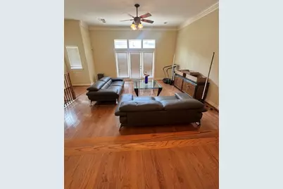 9007 Harbor Hills Drive, Houston, TX 77054 - Photo 4